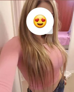 lara escort
